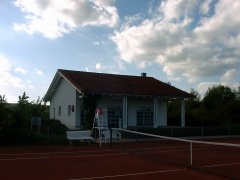 Grossansicht in neuem Fenster: Tennisanlage